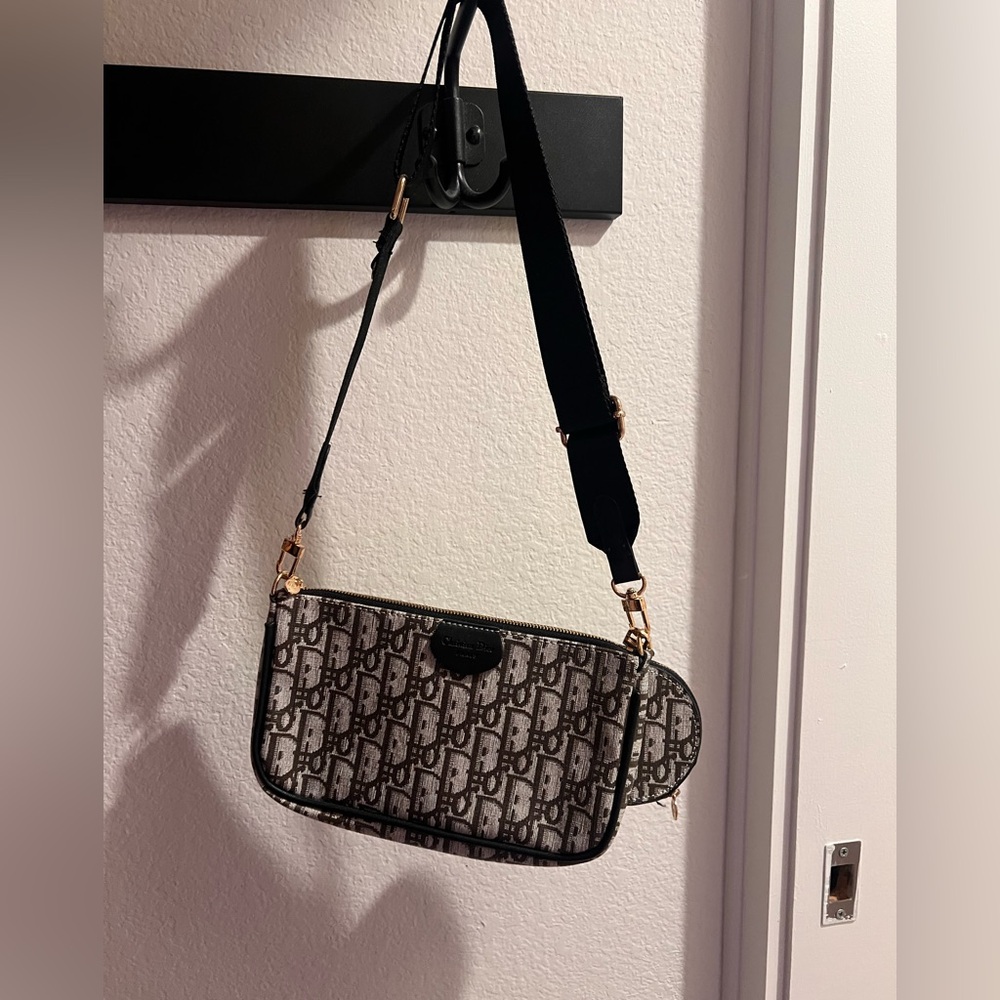 Everyday purse